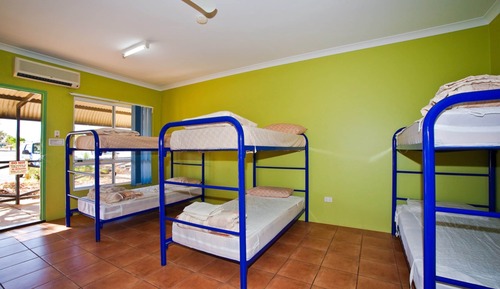 Shared Dormitory, Mixed Dorm