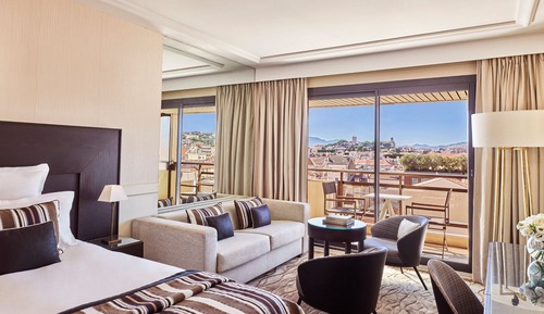 Prestige Junior Suite, City View, Terrace