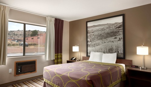 Standard Room, 1 Queen Bed, Non Smoking