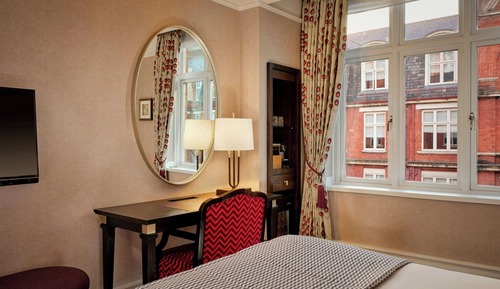 Executive Room, 1 King Bed