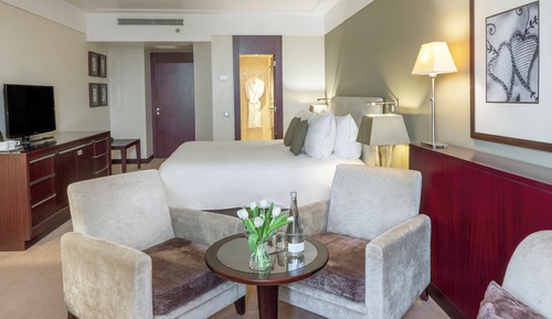 Junior Suite, 1 King Bed (High Floor)