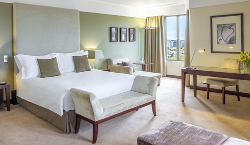 Junior Suite, 1 Queen Bed, Corner