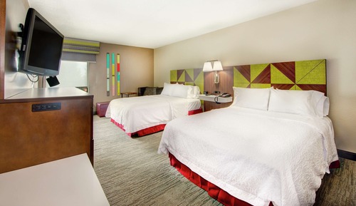 Room, 2 Queen Beds, Accessible, Non Smoking