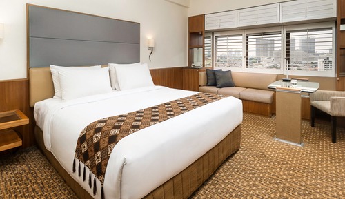 Premier Room