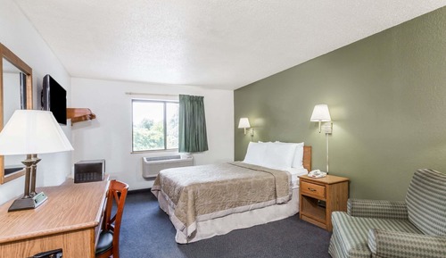 Room, 1 Double Bed, Accessible, Non Smoking (Mobility Accessible)