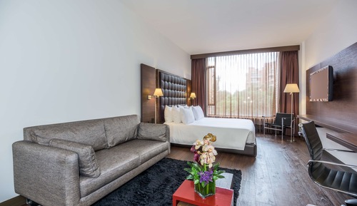 Premium Room (Extra Bed 3 Adults)
