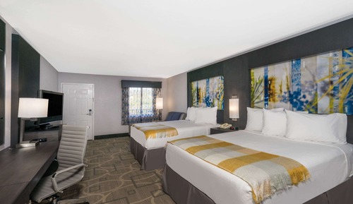 Room, 2 Queen Beds, Non Smoking