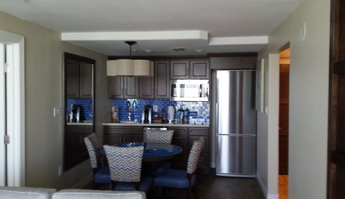 Palm Tower Two Bedroom King/Two Queens Suite Partial Gulf View