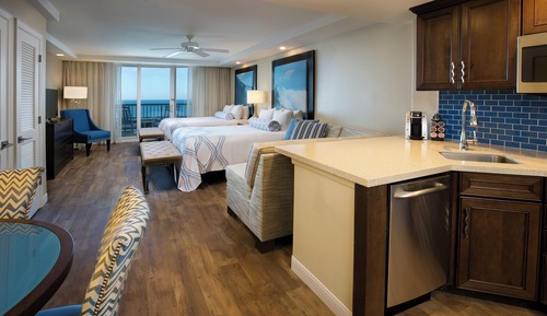 Palm Tower Two Queens Studio Suite Beachfront