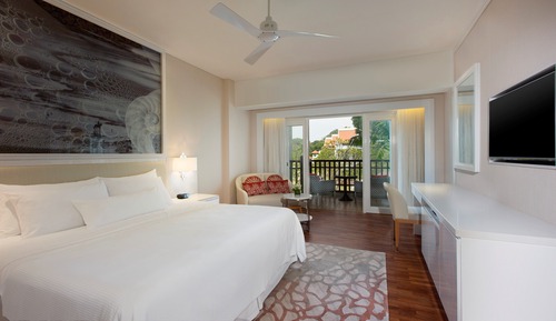 Room, 1 King Bed, Garden View