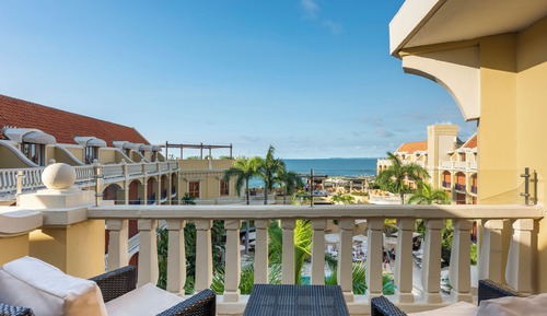 Deluxe Room, 1 King Bed, Ocean View (Butler Service)