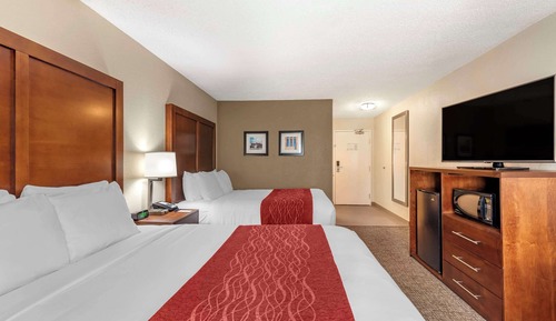 Standard Room, 2 Queen Beds, Non Smoking
