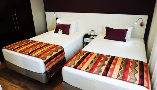 Luxury Suite, 2 Twin Beds, Non Smoking