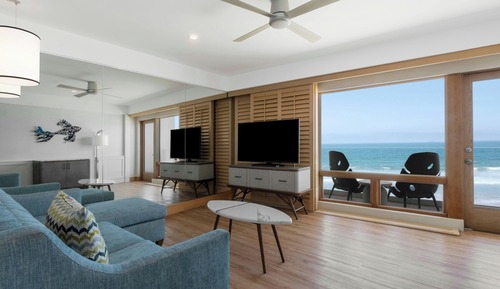Suite, 1 Bedroom, Balcony, Oceanfront