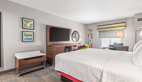 One King Bed