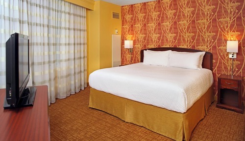 Suite, 1 Bedroom (Hearing Accessible)