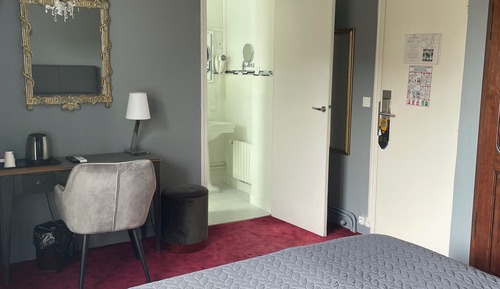 Classic Double Room