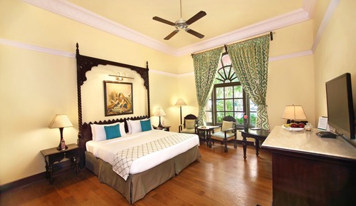 Deluxe Room, Pool View