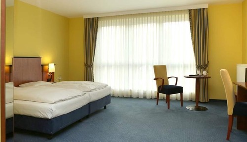 Comfort Twin Room (Plus)