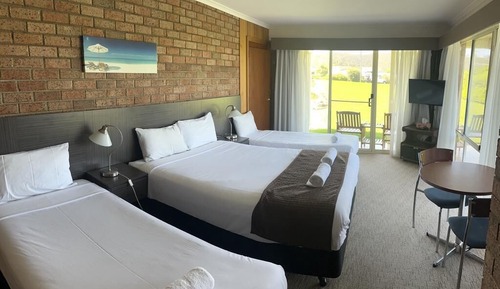 Family Room, Multiple Beds