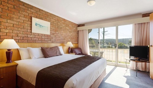 Deluxe Room, 1 King Bed