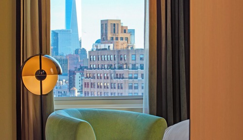 Suite, 1 King Bed, Park View (Urban)