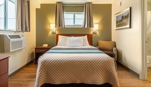 Studio, 1 Queen Bed, Non Smoking