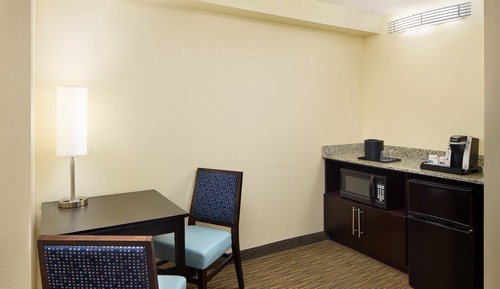 Suite, 1 King Bed, Accessible (Communications)