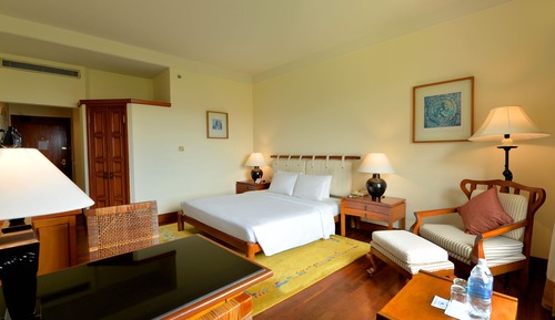 Regency, Suite, 1 King Bed
