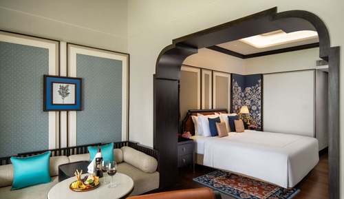 Room, 1 King Bed (Heritage)