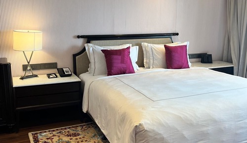 Signature Suite, Balcony