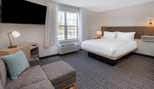 Studio, 1 Queen Bed with Sofa bed, Non Smoking