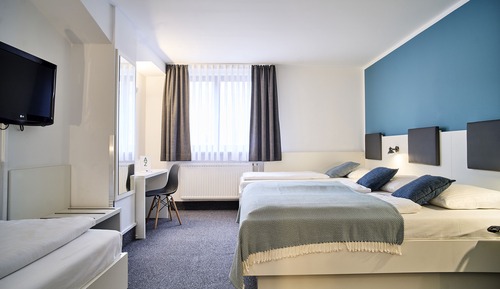 Quadruple Room, Courtyard