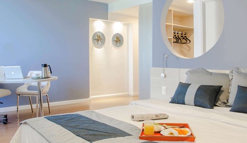 Standard Room, 1 Queen Bed