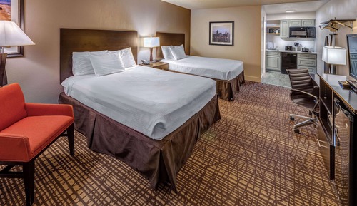 Family Suite, 2 Queen Beds, Non Smoking, Kitchen (Full Kitchen)