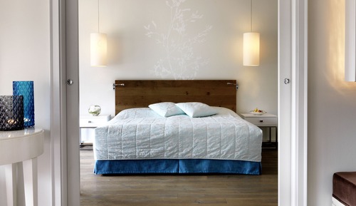 Luxury Suite (Morning Sun )