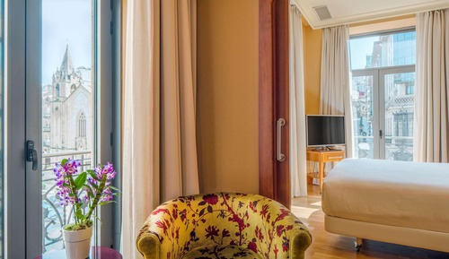 Premium Room, View
