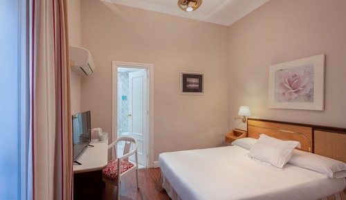 Classic Single Room