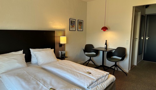 Standard Room, 1 King Bed, Non Smoking