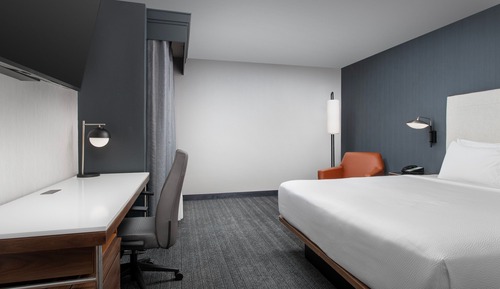 Suite, 1 Bedroom, Non Smoking (Mobility Accessible, Tub)