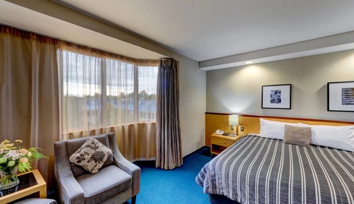 Deluxe Suite, 1 King Bed