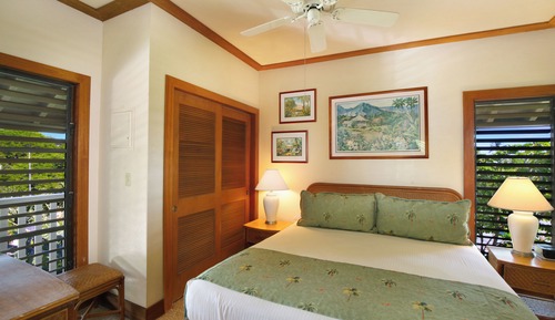 Room, 1 Bedroom, Partial Ocean View (Unit 318 ,1Bath)