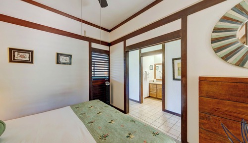 Royal Condo, 1 Bedroom, Garden View