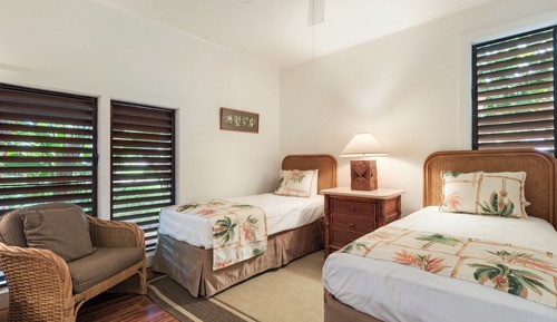 Condo, 2 Bedrooms, Garden View