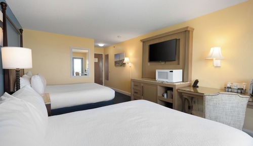 Room, 2 Queen Beds, Balcony, Bay View