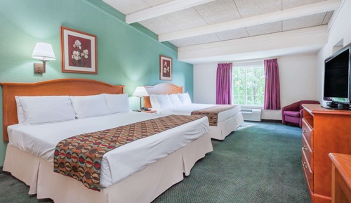 2 King Beds, Non-Smoking 