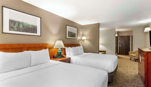 Suite, 2 Queen Beds, Non Smoking