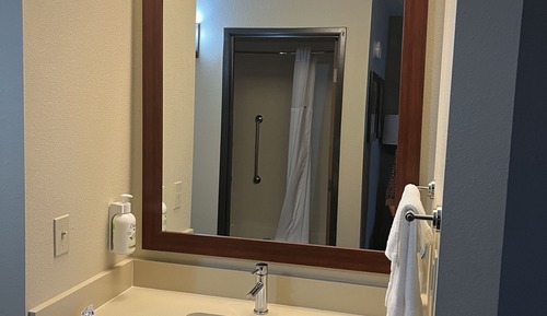 Suite, 1 King Bed, Non Smoking