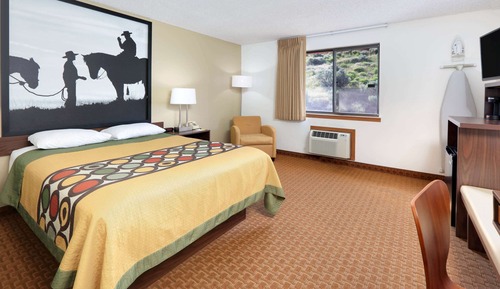 Suite, 1 King Bed, Non Smoking