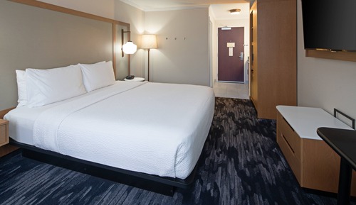 Room, 1 King Bed, Non Smoking (Mobility Accessible, Tub)